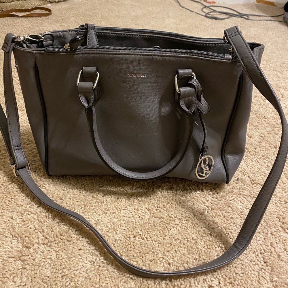 Purse - Picture 2 of 3